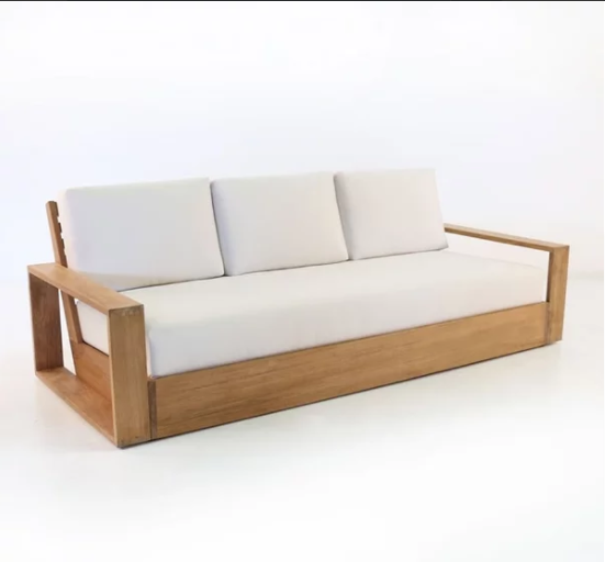 Sofa kayu 3 seat minimalis, sumber bukalapak.com